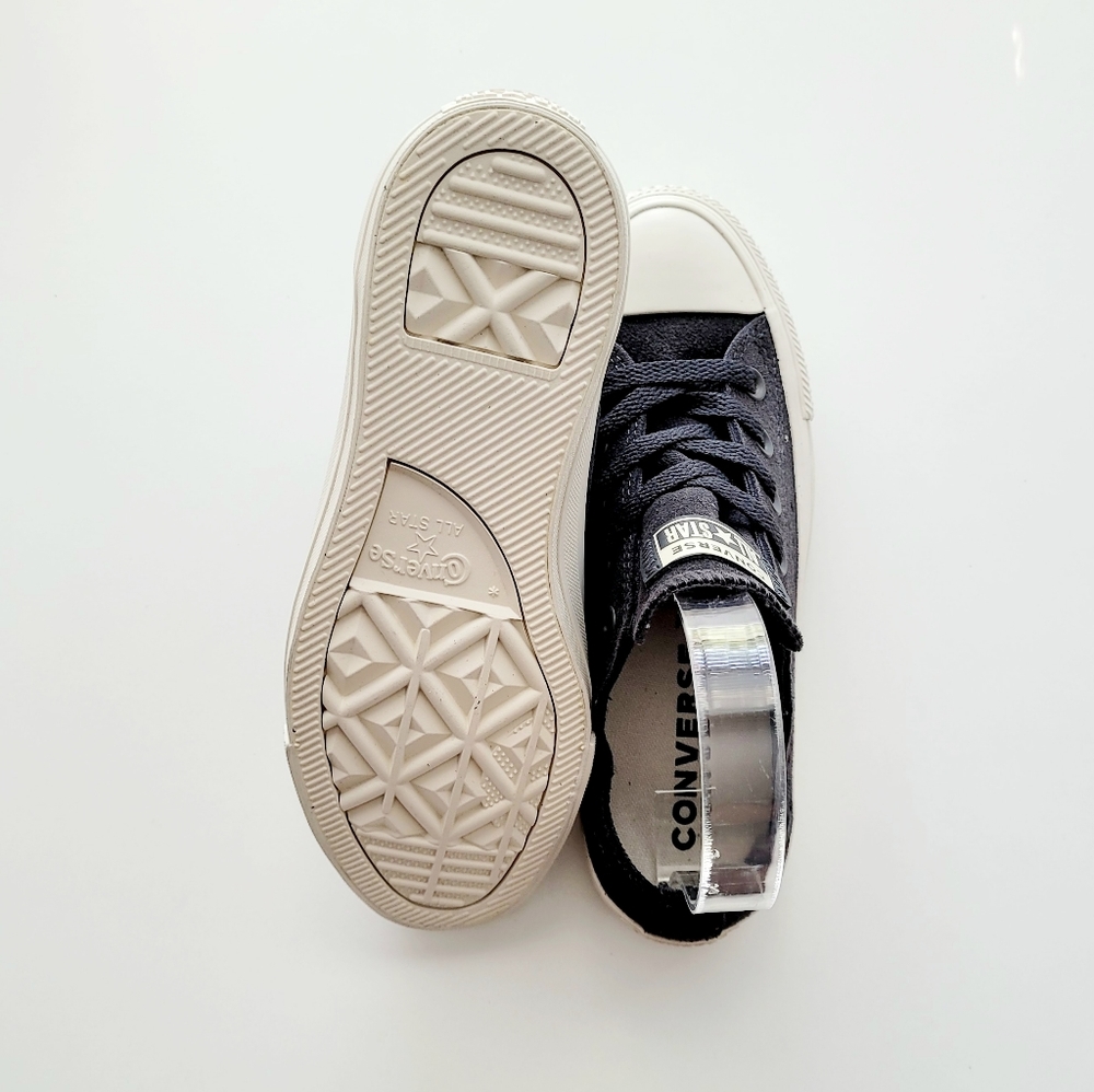 Converse Chuck Taylor All Star Ox Almost Black Egret Laser Cut Leather Women's 5 - Picture 3 of 6